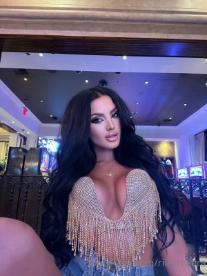 Riley Riviera Photo #24