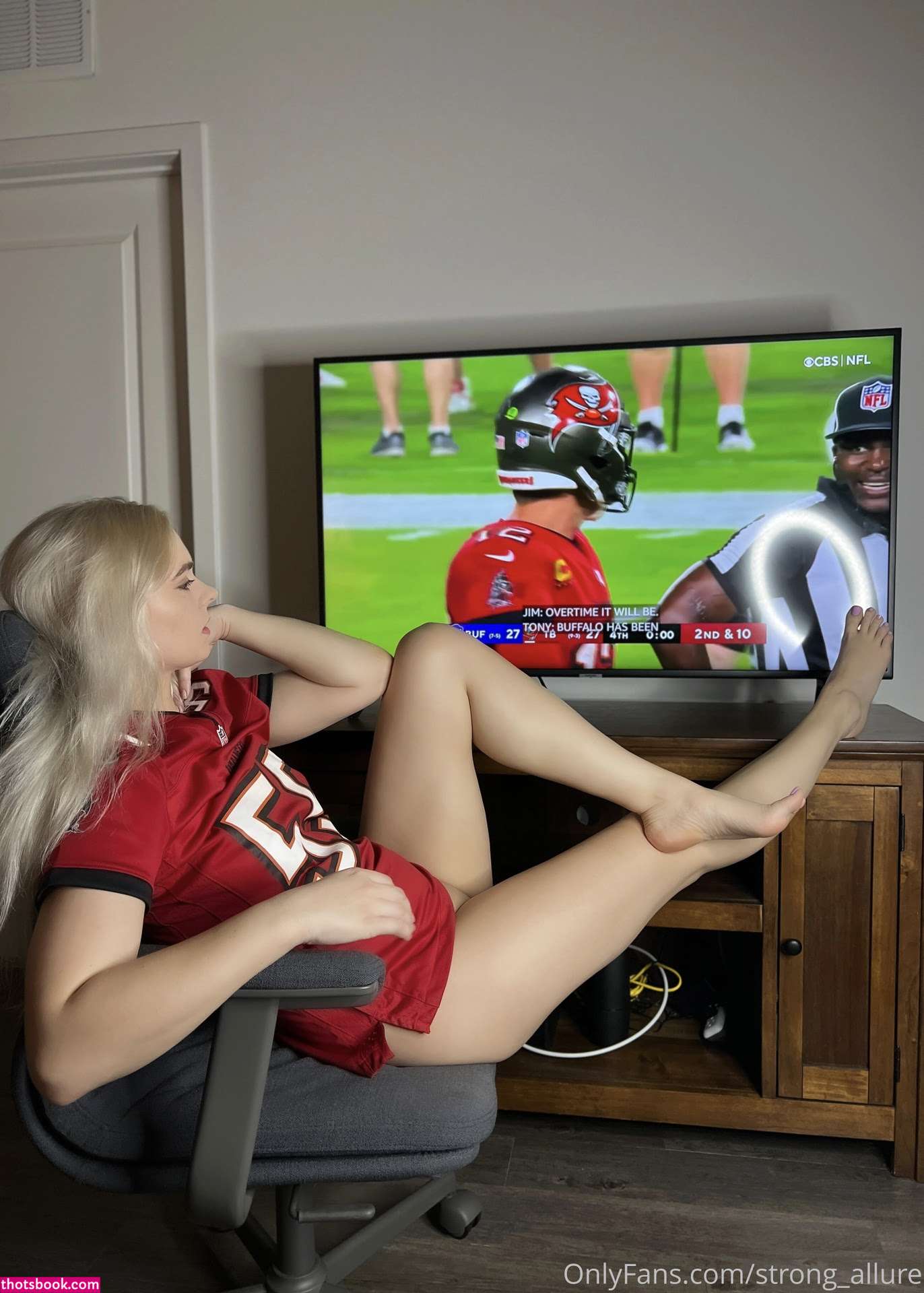 Strong Allure Photo #41