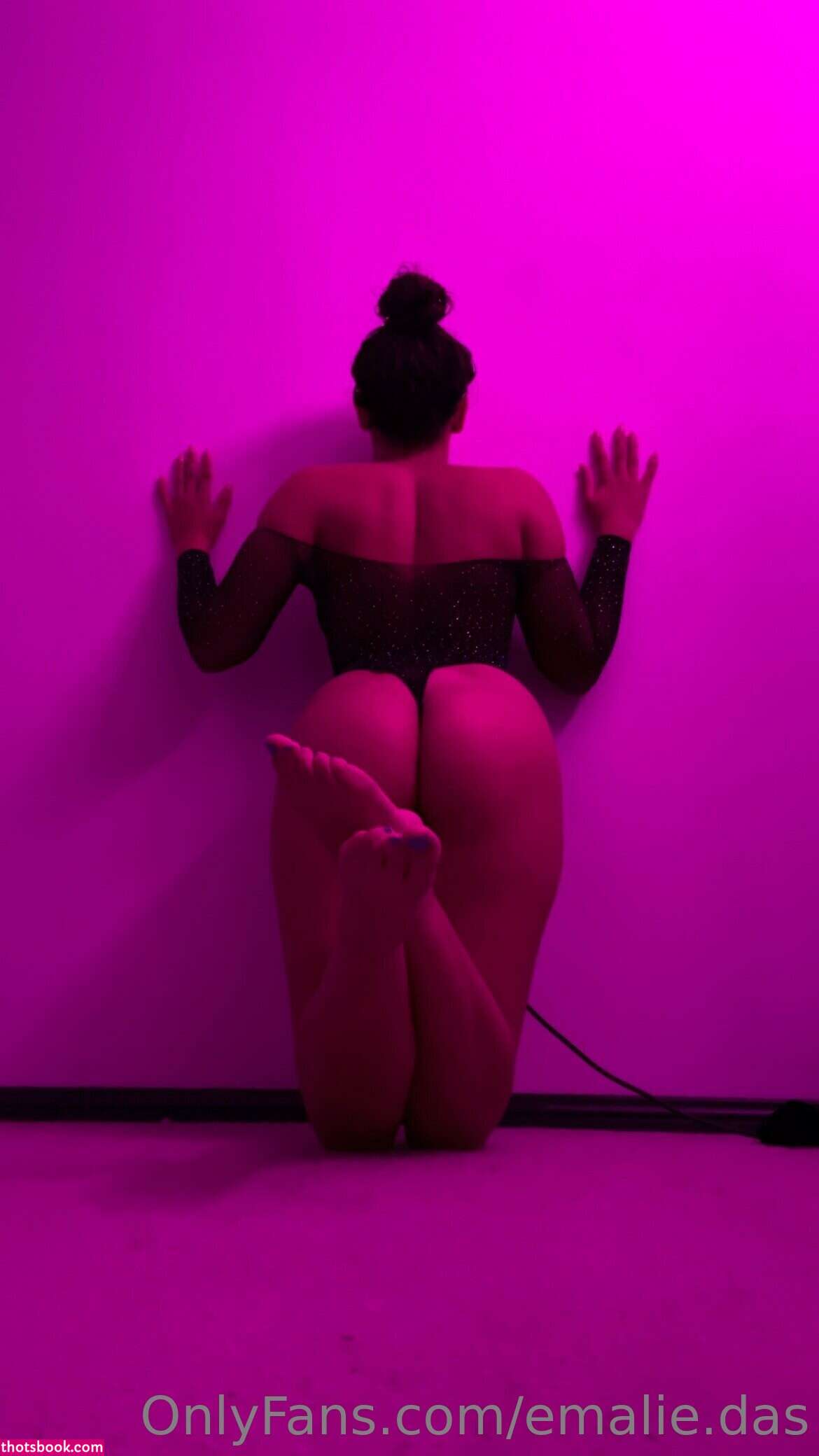 Emalie Das Photo #32