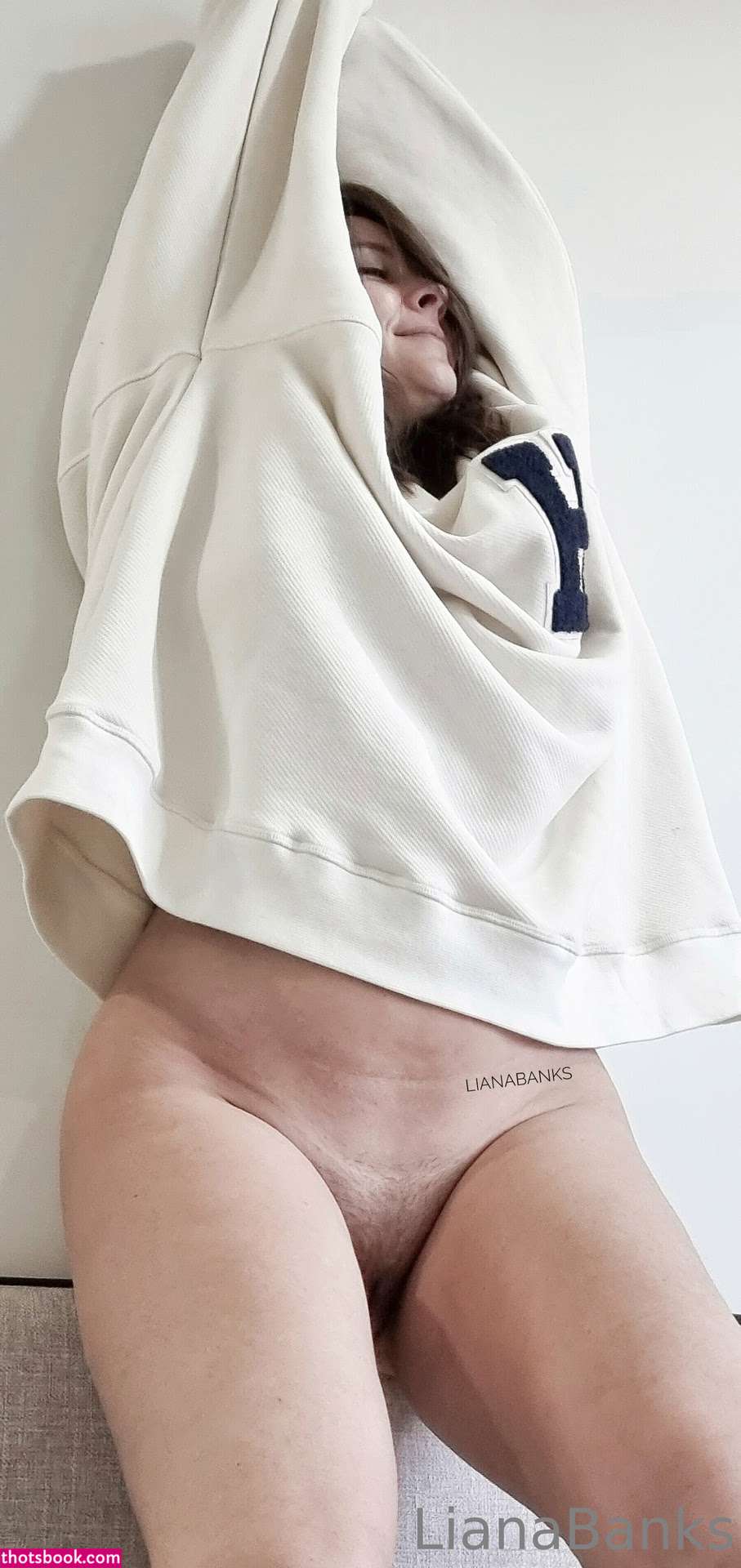 Liana Banks Photo #82