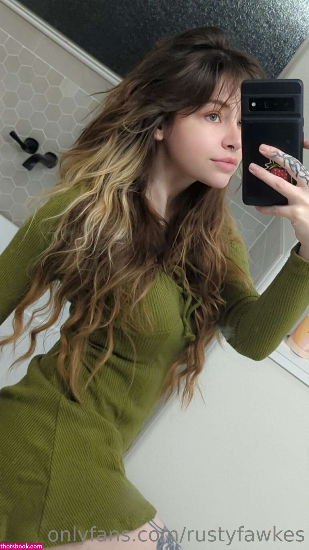 Rusty Fawkes Photo #321