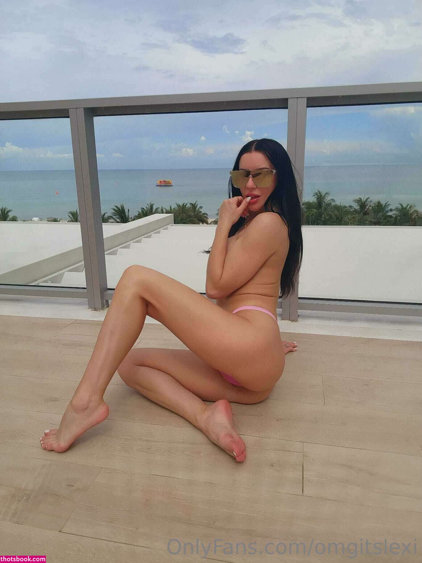 Lexi Belle Photo #37