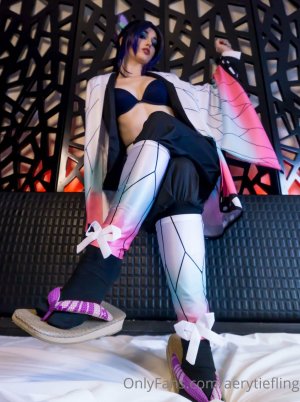 Aery Tiefling Photo #366