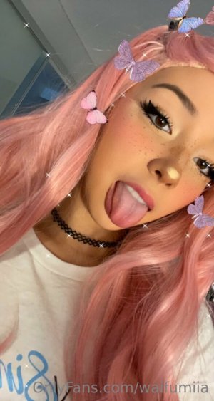 Izzybunnies Photo #203