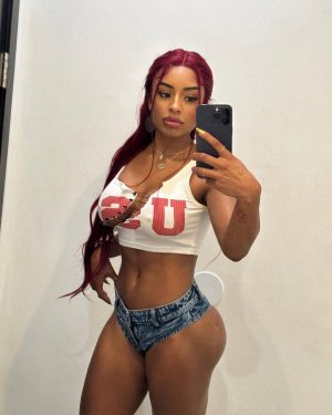 Qimmah Russo Photo #135