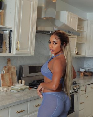 Qimmah Russo Photo #218