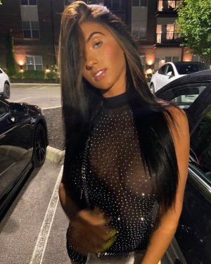 Kylee Deweese Photo #51