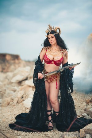 Meg Turney Photo #759