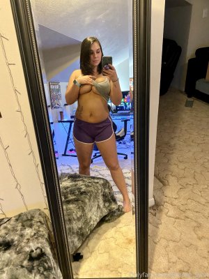 Brooke Synn Photo #158