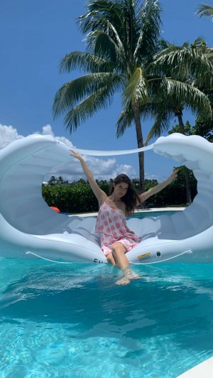 Amanda Cerny Photo #535