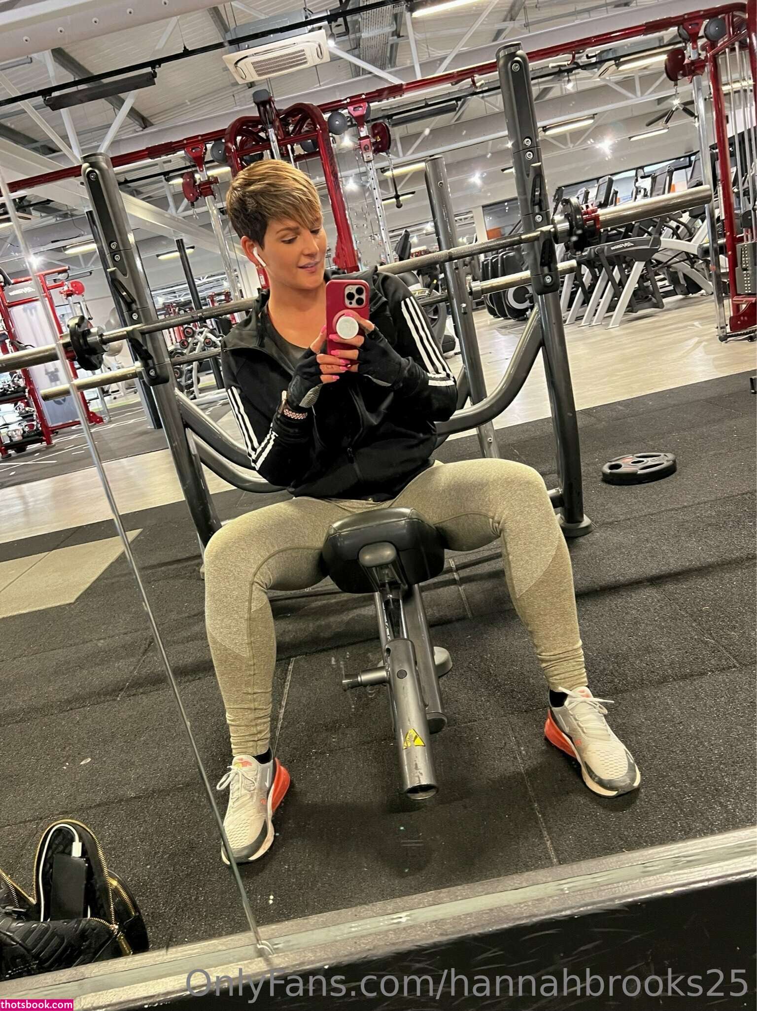 Hannah Brooks Photo #101