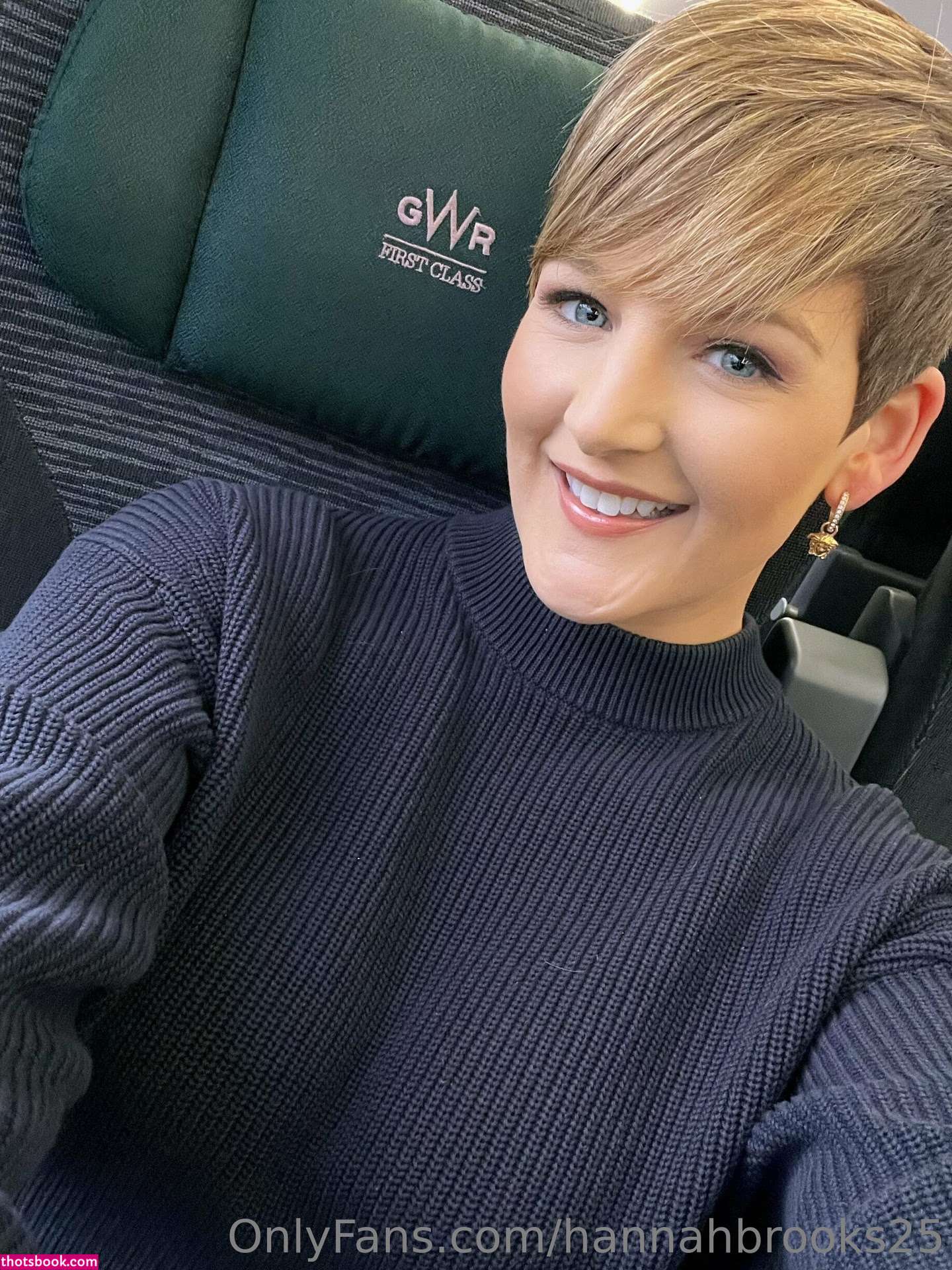 Hannah Brooks Photo #102