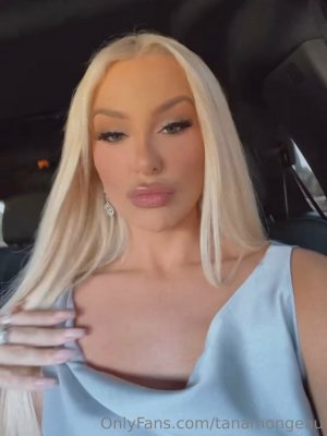 Tana Mongeau Photo #44