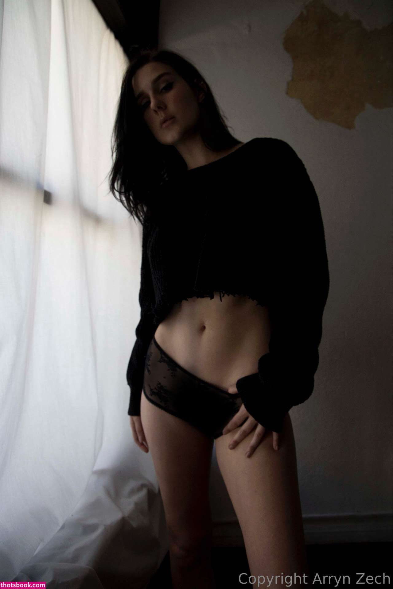 Arryn Zech Photo #424