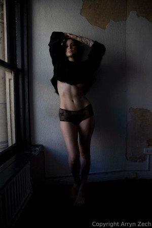 Arryn Zech Photo #425