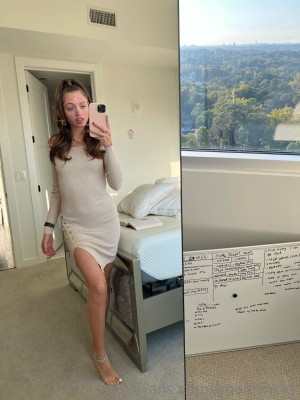 Woah Vicky Photo #34