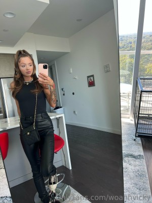 Woah Vicky Photo #56