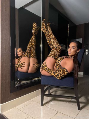 Daisy Marie Photo #196