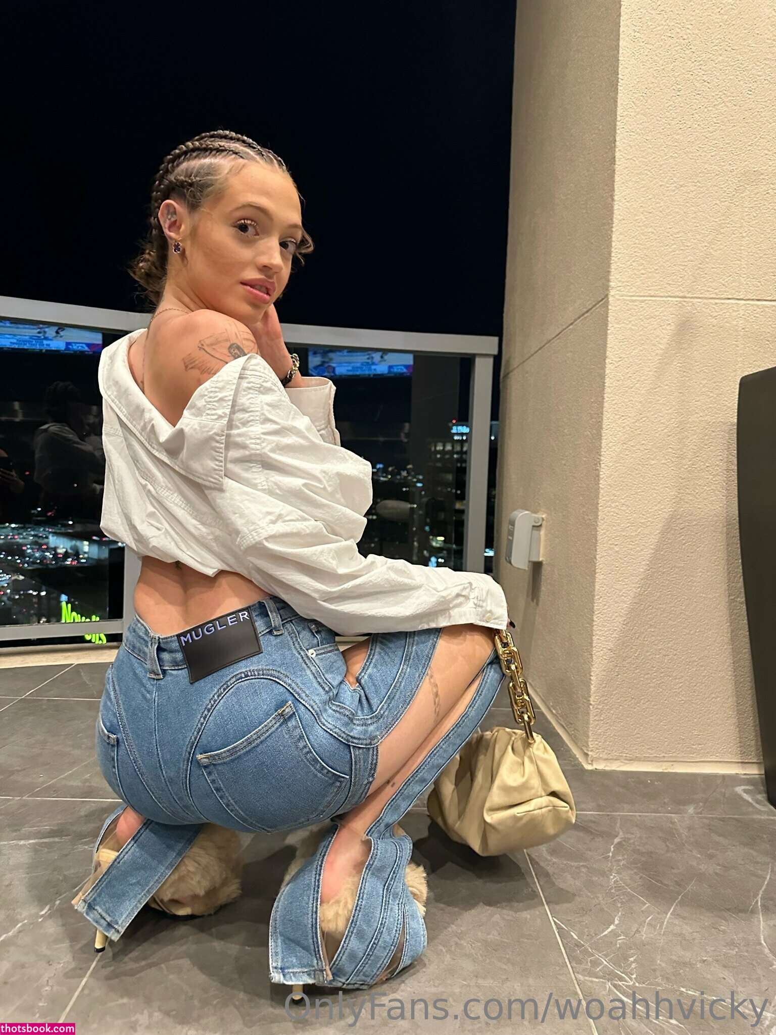 Woah Vicky Photo #158