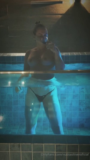 Nubia Oliver Photo #144