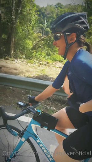 Nubia Oliver Photo #150