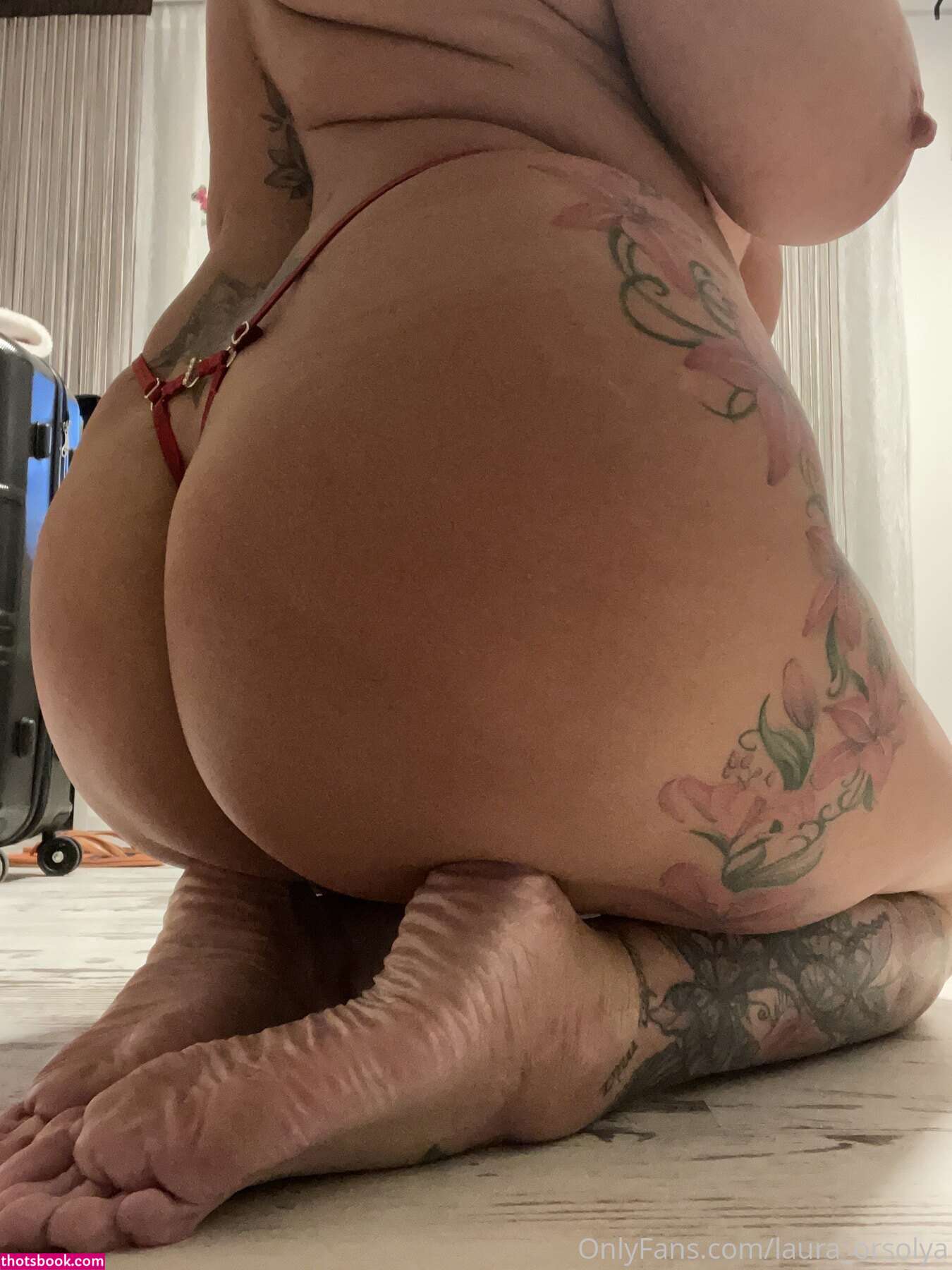 Laura Orsolya Photo #231