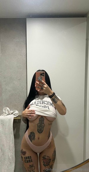 Stella Brooks Photo #127