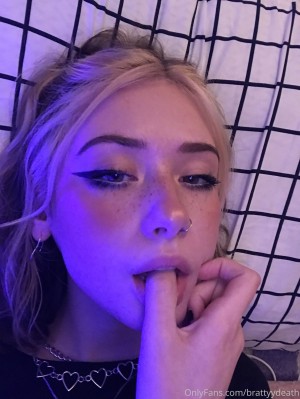 brattyydeath Photo #92