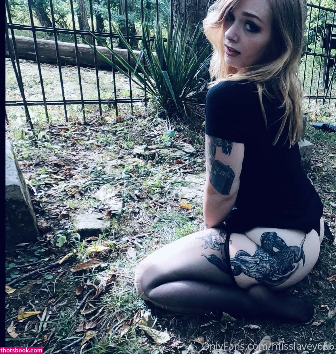 Misslavey666 Photo #102