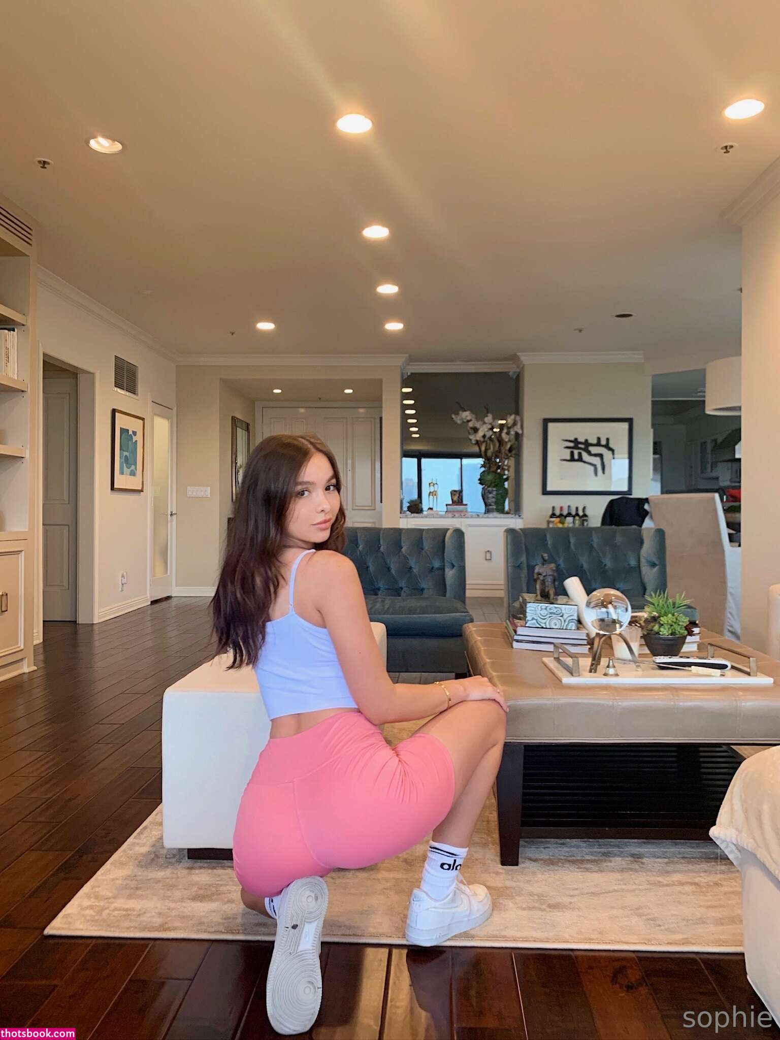 Sophie Mudd Photo #670