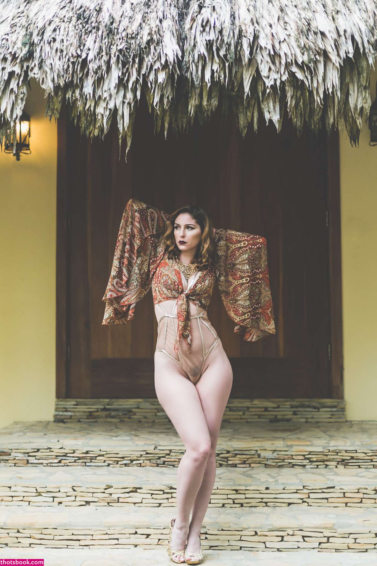 Carlotta Champagne Photo #726