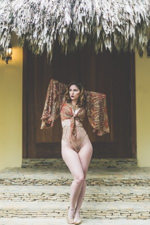 Carlotta Champagne Photo #726