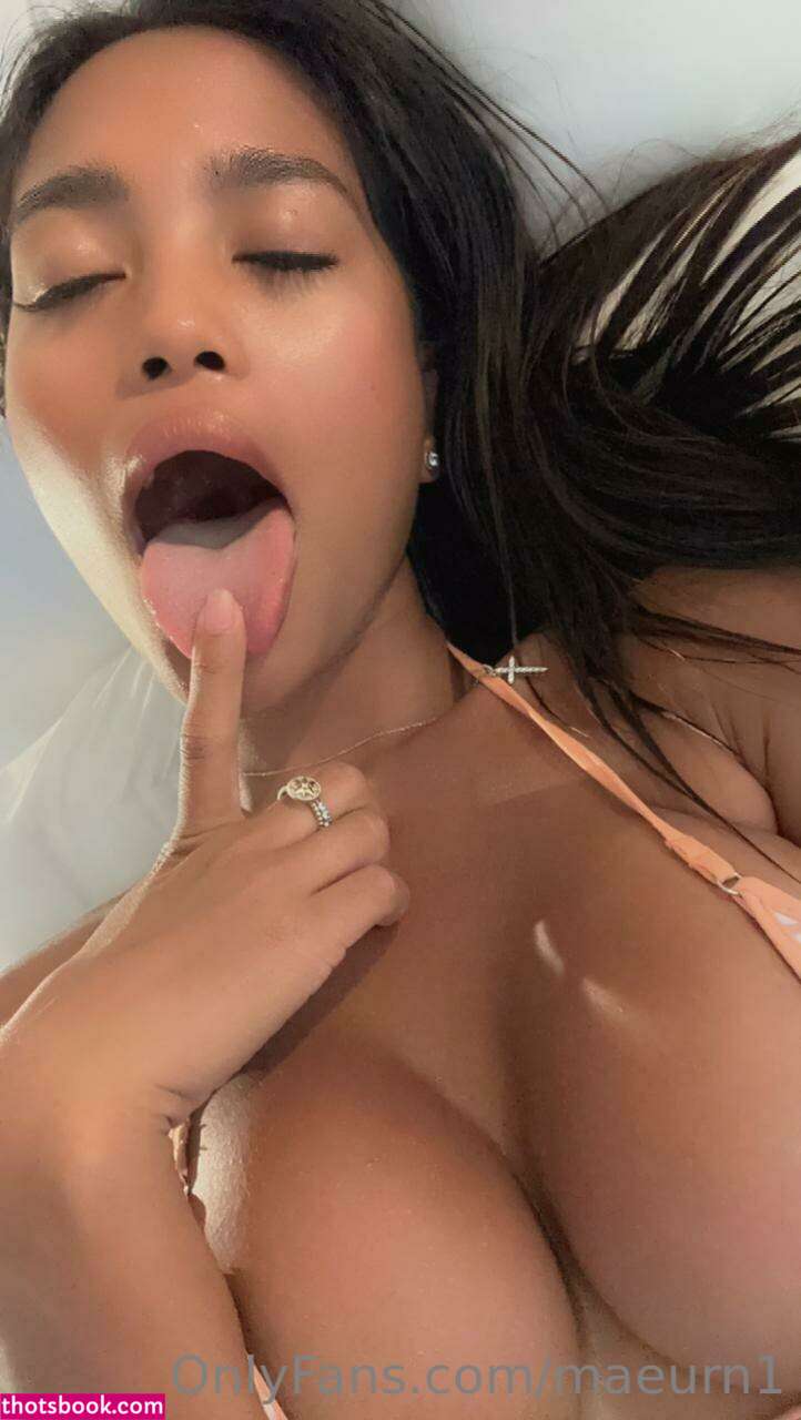 Maeurn Smiles Photo #59