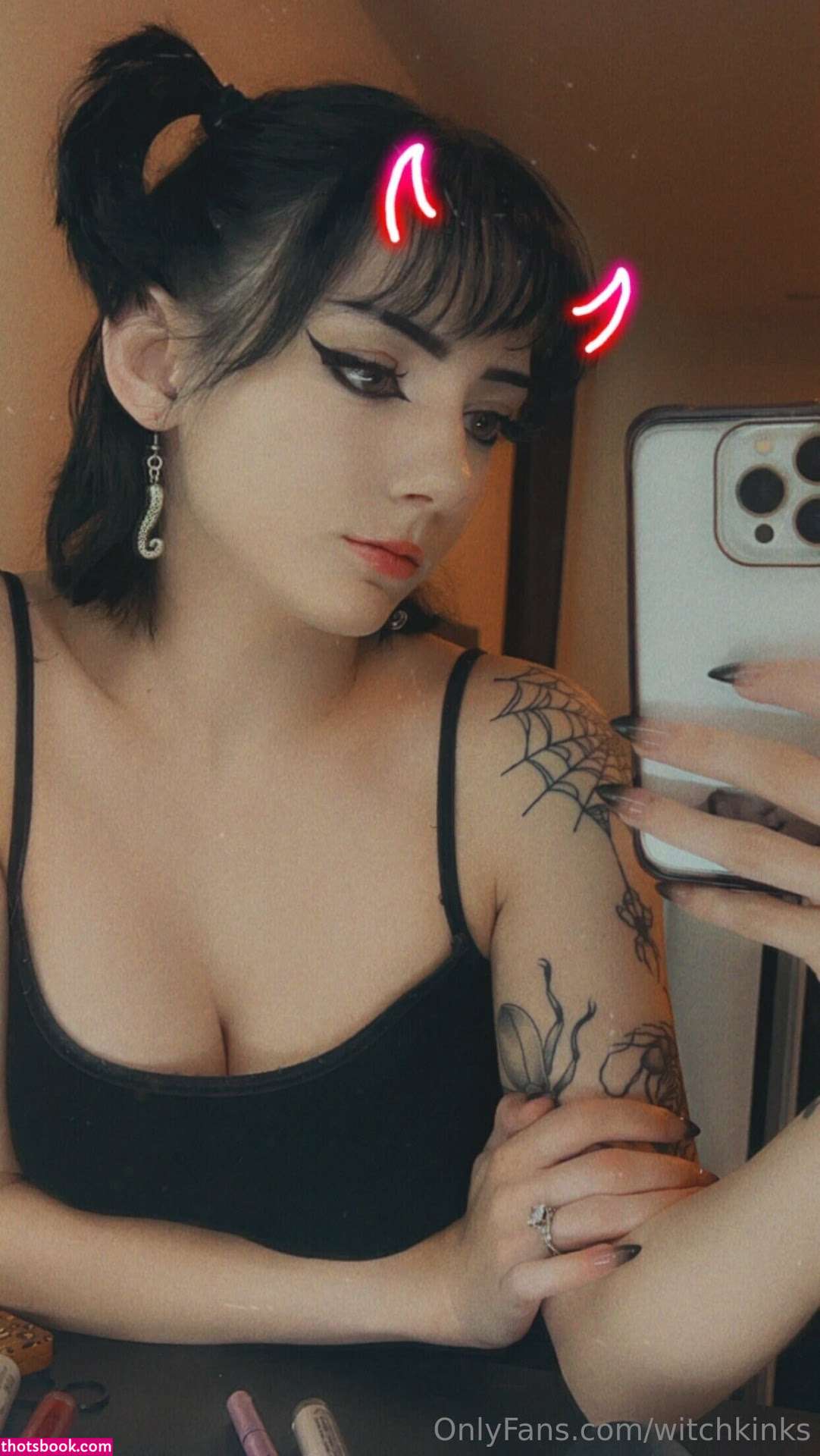 Witchkinks Photo #53