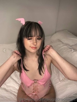 drugstorecowgir1 Photo #22