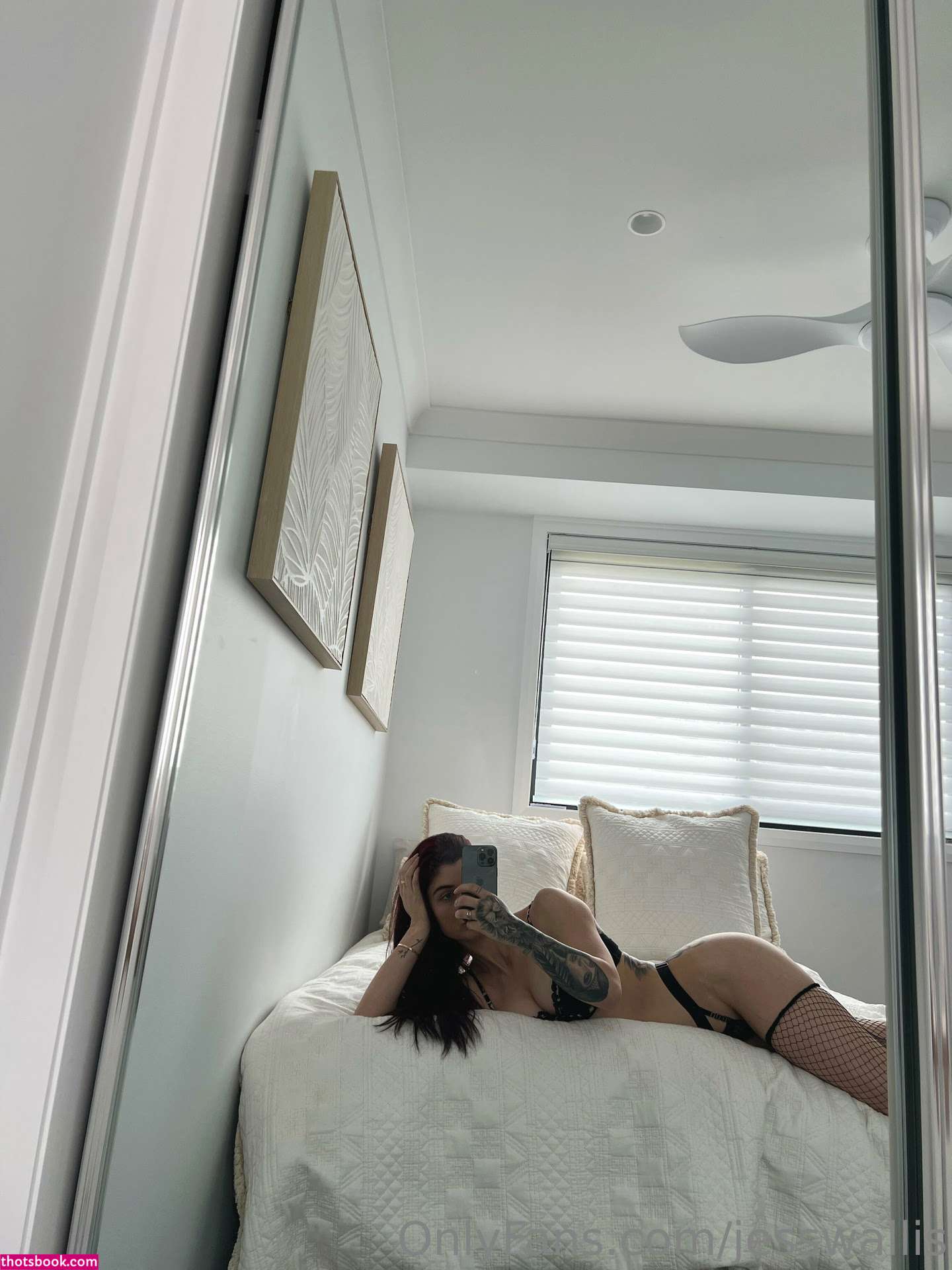 Jess Wallis Photo #33