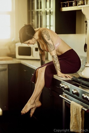 Arryn Zech Photo #479