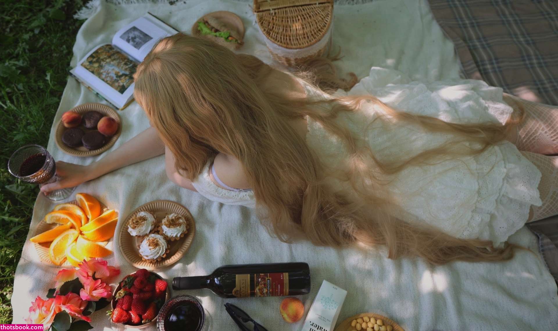 frauleinmilk Photo #391