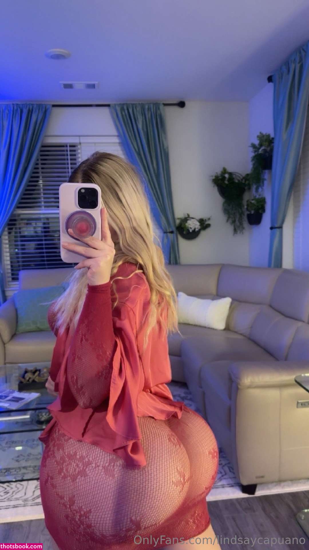 Lindsay Capuano Photo #228