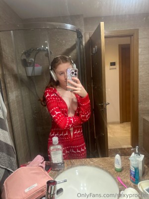 Kay Proctor Photo #49