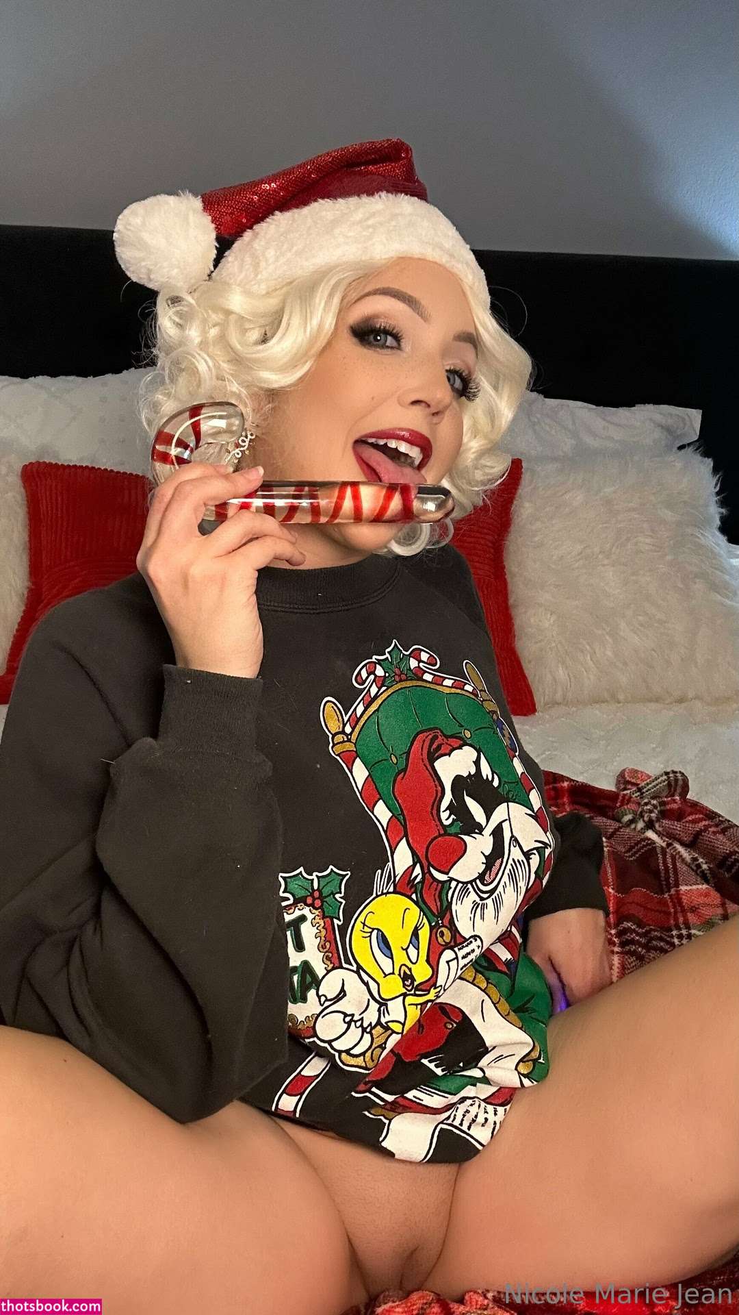 Nicole Marie Photo #73