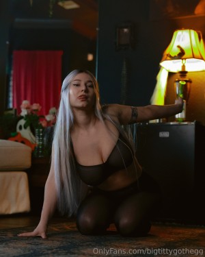 Bigtittygothegg Photo #575