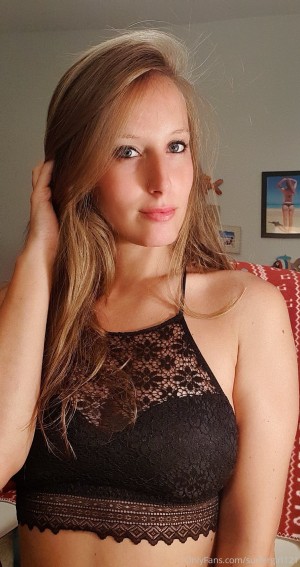 Allie Surfer Photo #74