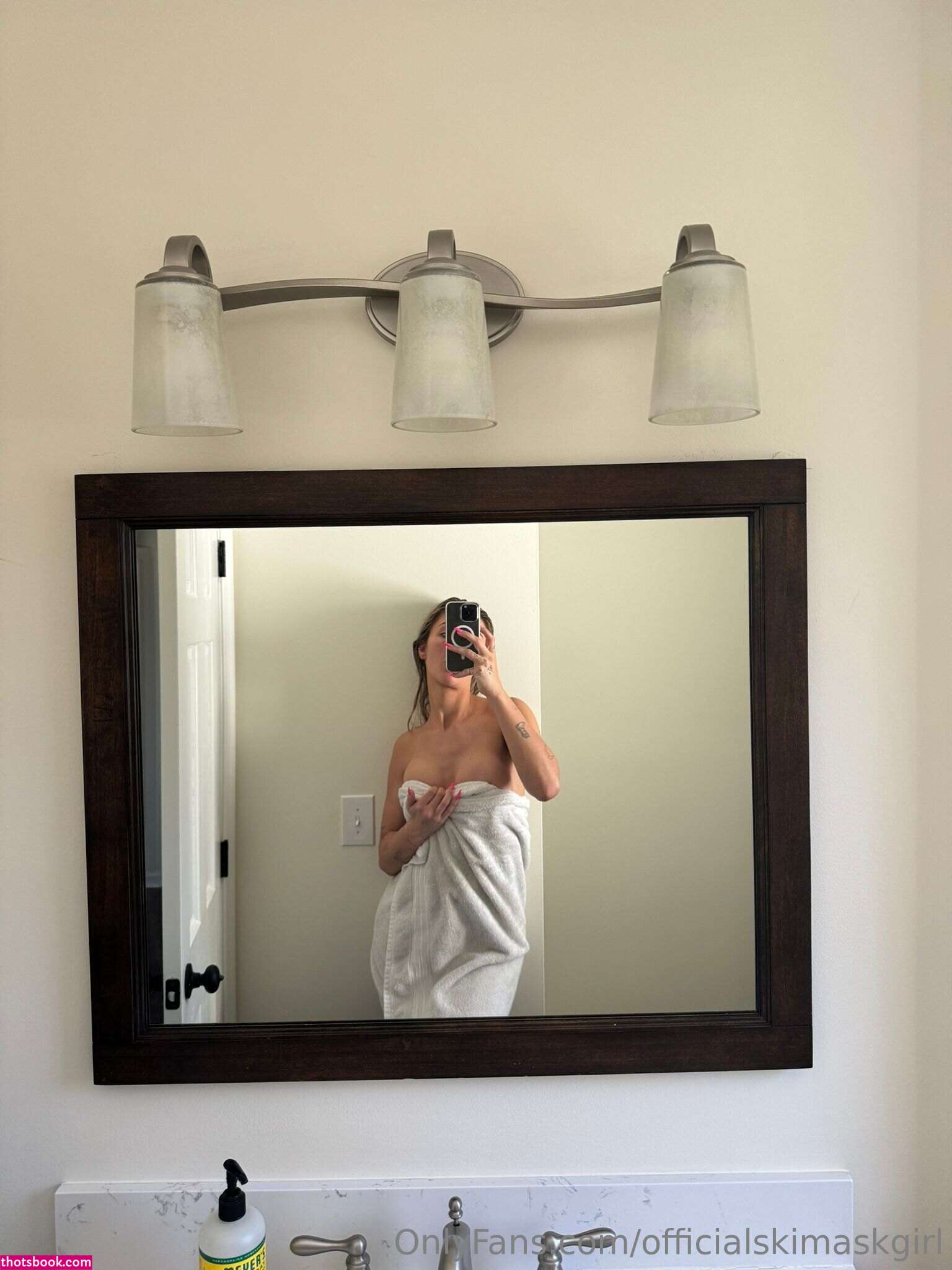 Briana Armbruster Photo #459