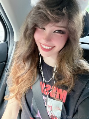 Belle Delphine Photo #7906