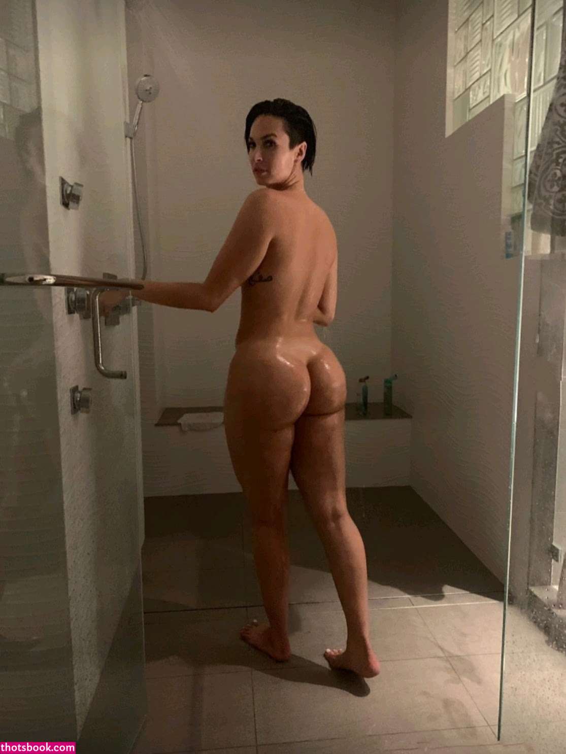 Zahra Elise Photo #60