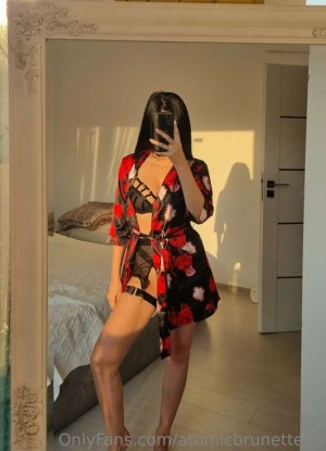 Atomicbrunette18 Photo #19