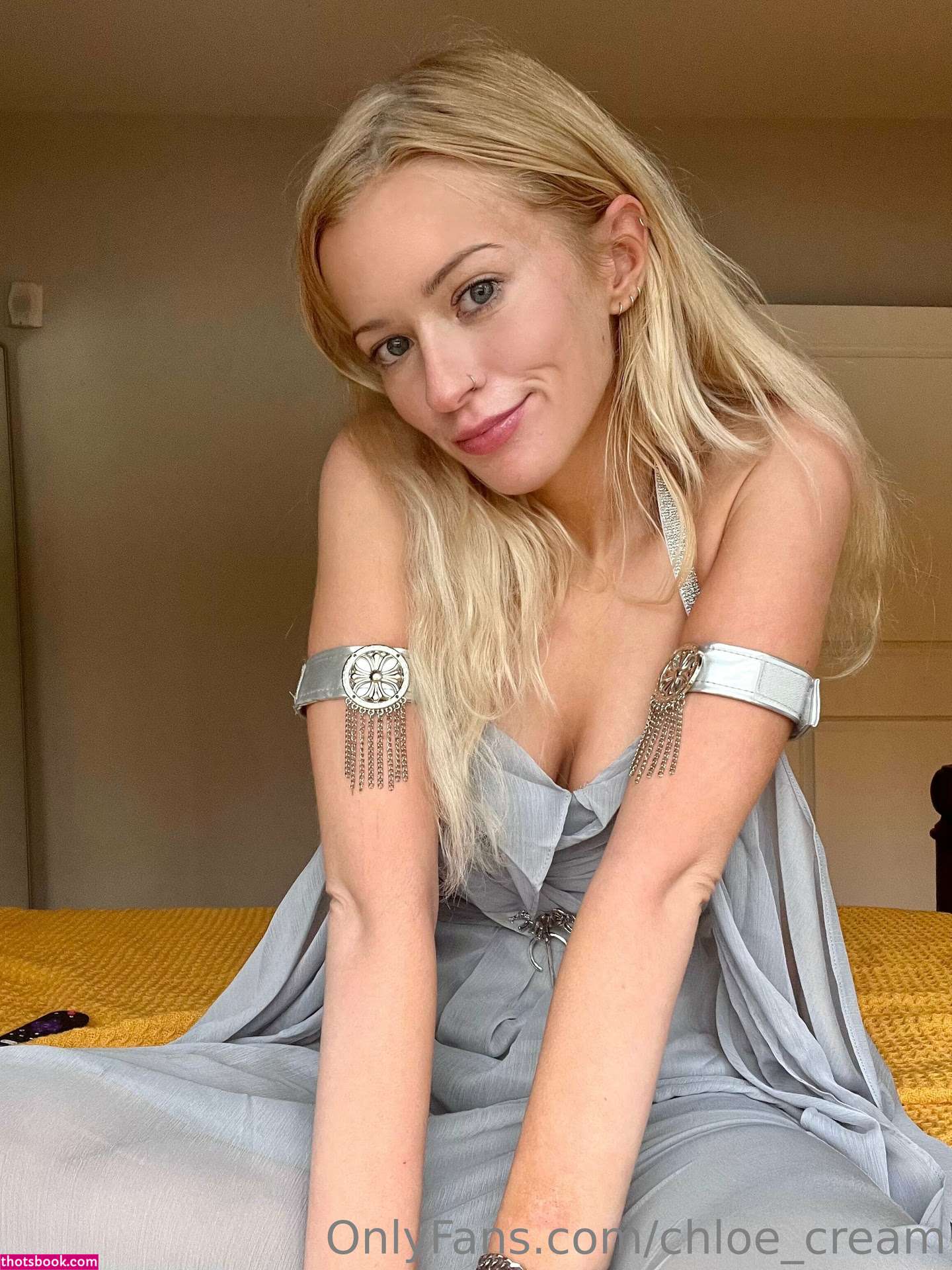 Chloe Cream Photo #35