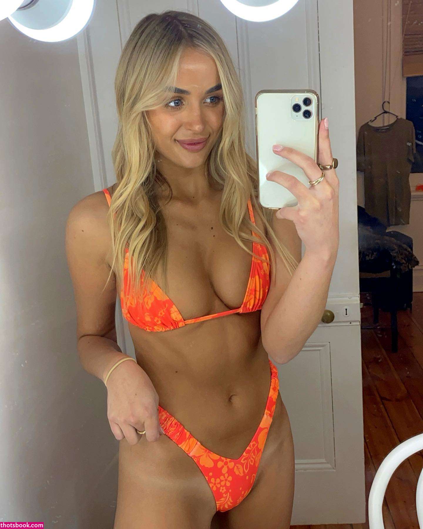 Gabby Goessling Photo #290