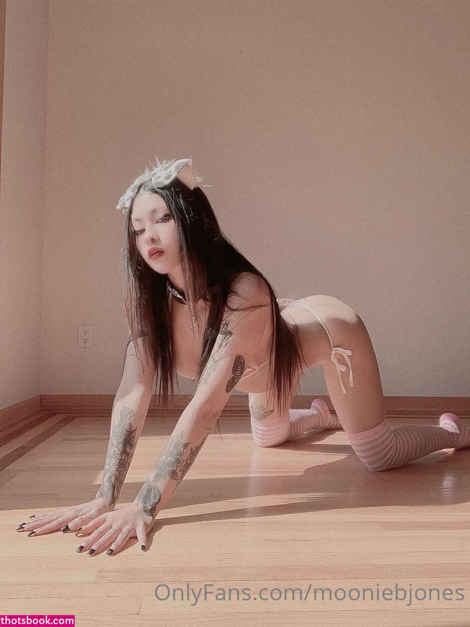 mooniebjones Photo #64
